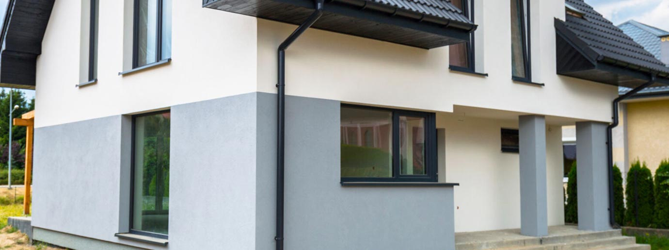 Nettoyage et peinture façade - PROMUSSET RENOV : artisan peintre dans le Loire-et-Cher (41) : Nettoyage, démoussage, traitement anti mousse, ravalement peinture boiserie ferronnerie et imperméabilisation façade dans le Loire-et-Cher (41)